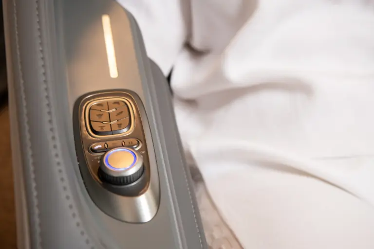 Detail des Massagesessel Alpha Techno AT-6602 KI